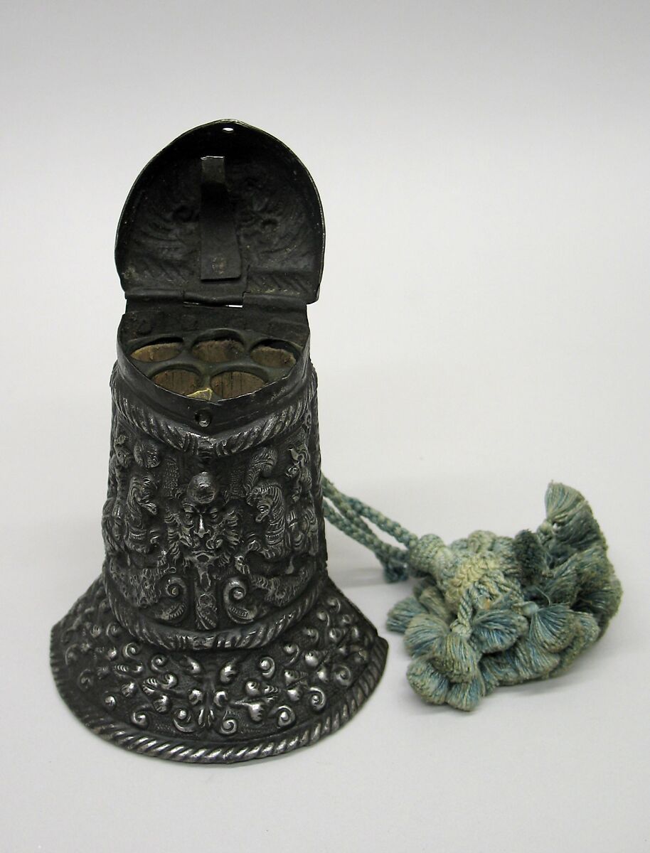 Cartridge Box, Iron, leather, textile, German 