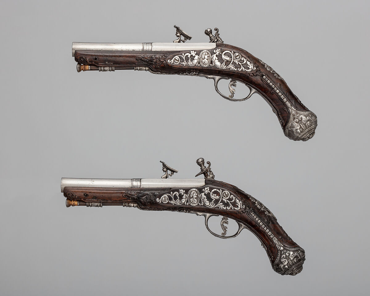 Pair of Snaphaunce Pistols, Steel, wood (walnut?), gold, Italian