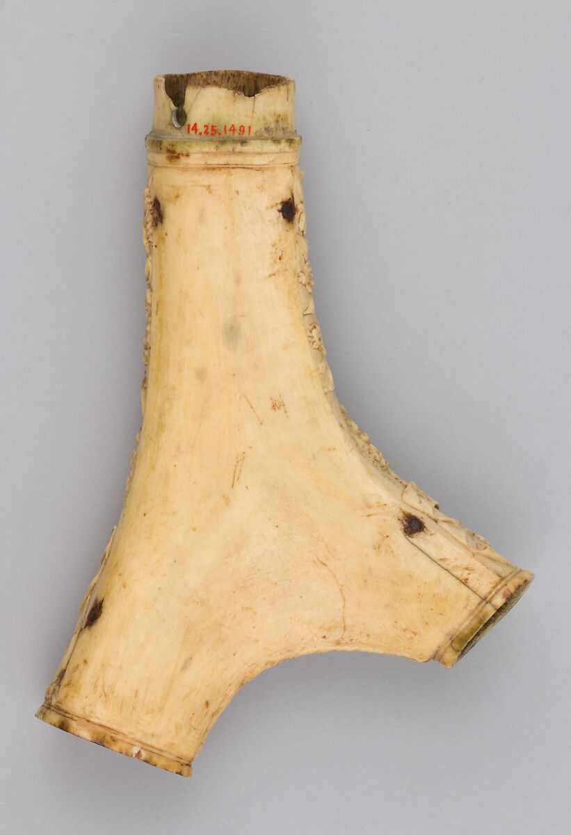 Powder Flask of Jacques de Silly (1513–1571), Antler, French