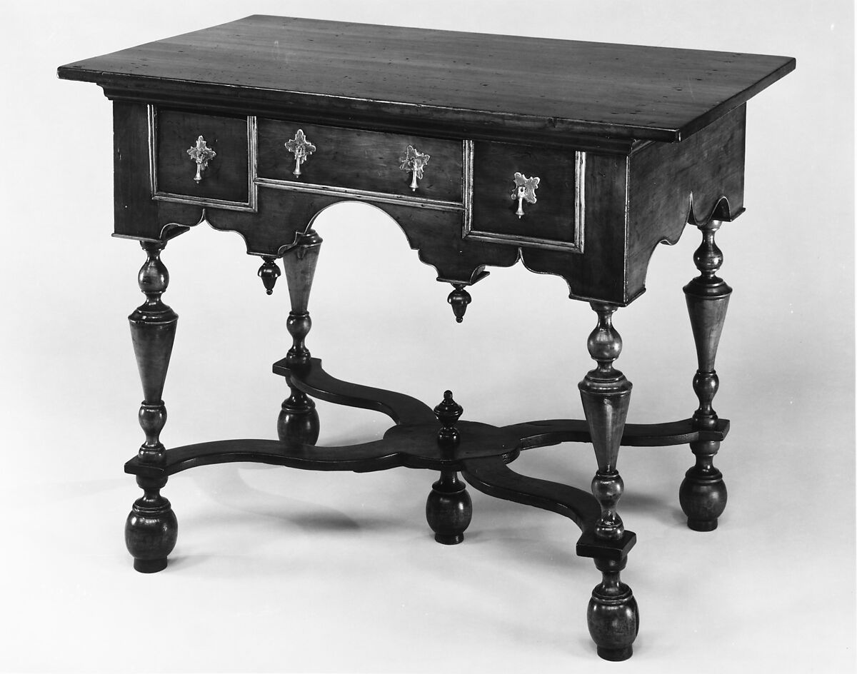 Dressing table, Cherry, yellow poplar, birch, soft maple, red oak, ash, American