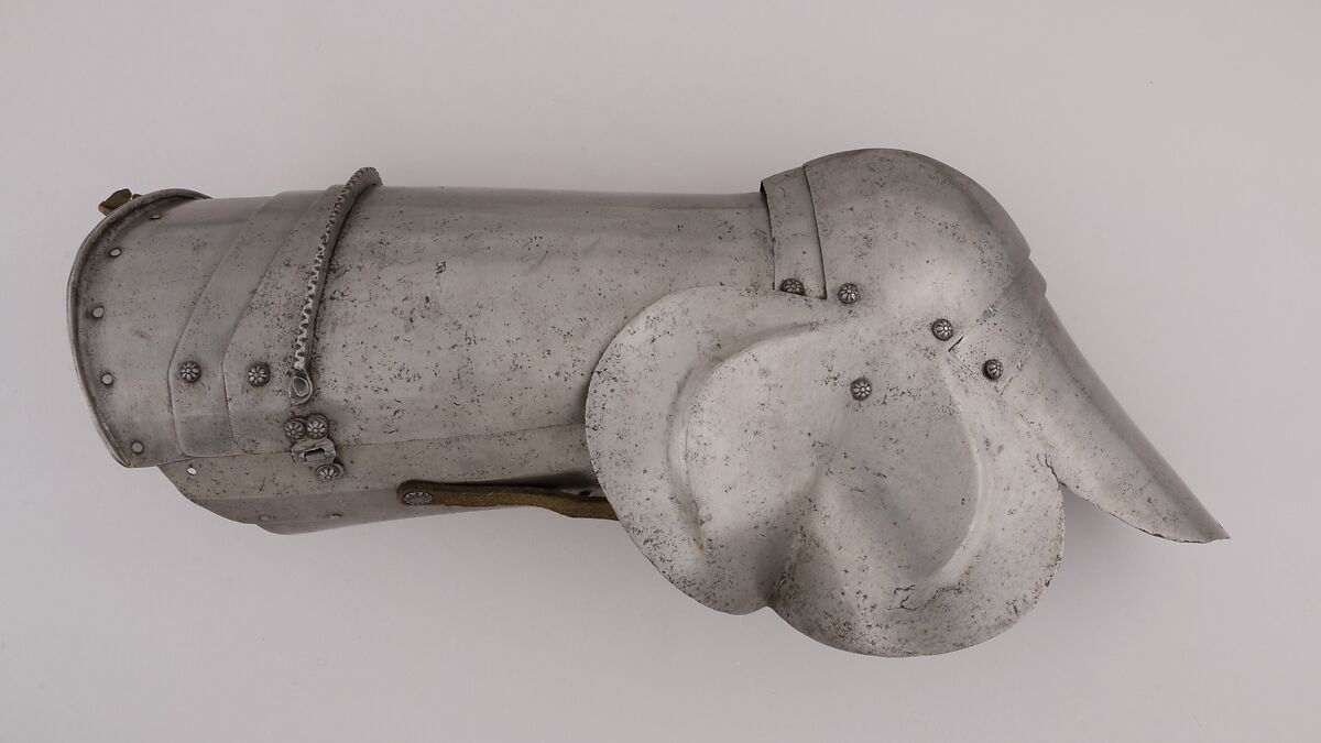 Pair of Thigh Defenses (Cuisses) with Knee Defenses (Poleyns), Steel, leather, Italian