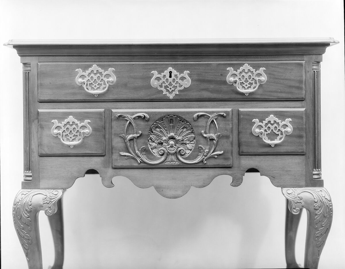 Dressing Table, Mahogany, yellow pine, tulip poplar, white cedar, American