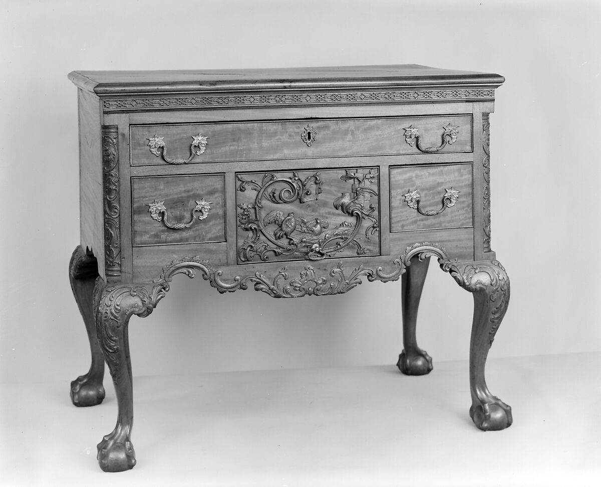 Dressing Table, Mahogany, mahogany veneer, tulip poplar, yellow
pine, white cedar, American