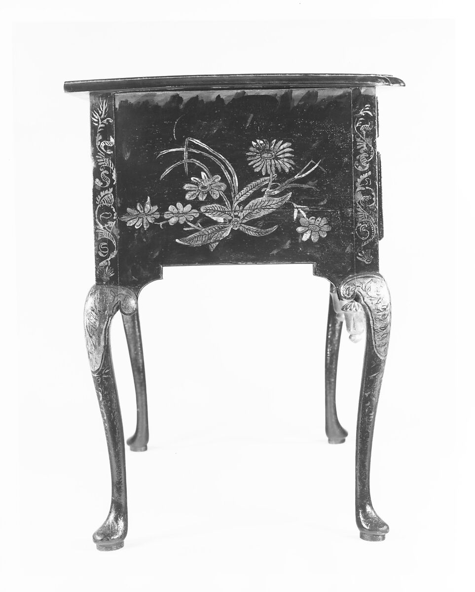 Dressing table, Japanned maple, japanned white pine, white pine, japanned birch; brass, American