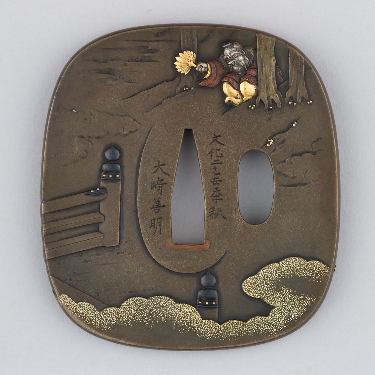 Sword Guard (Tsuba), Copper-silver alloy (shibuichi), gold, silver, copper, copper-gold alloy (shakudō), Japanese