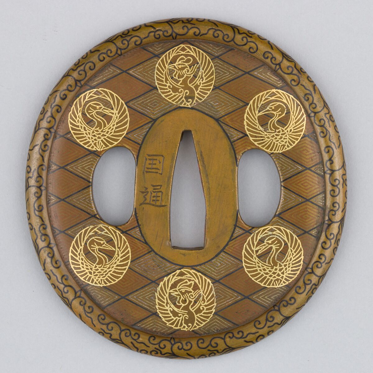 Sword Guard (Tsuba), Copper alloy (sentoku), copper, gold, copper-gold alloy (shakudō), copper-silver alloy (shibuichi), Japanese 
