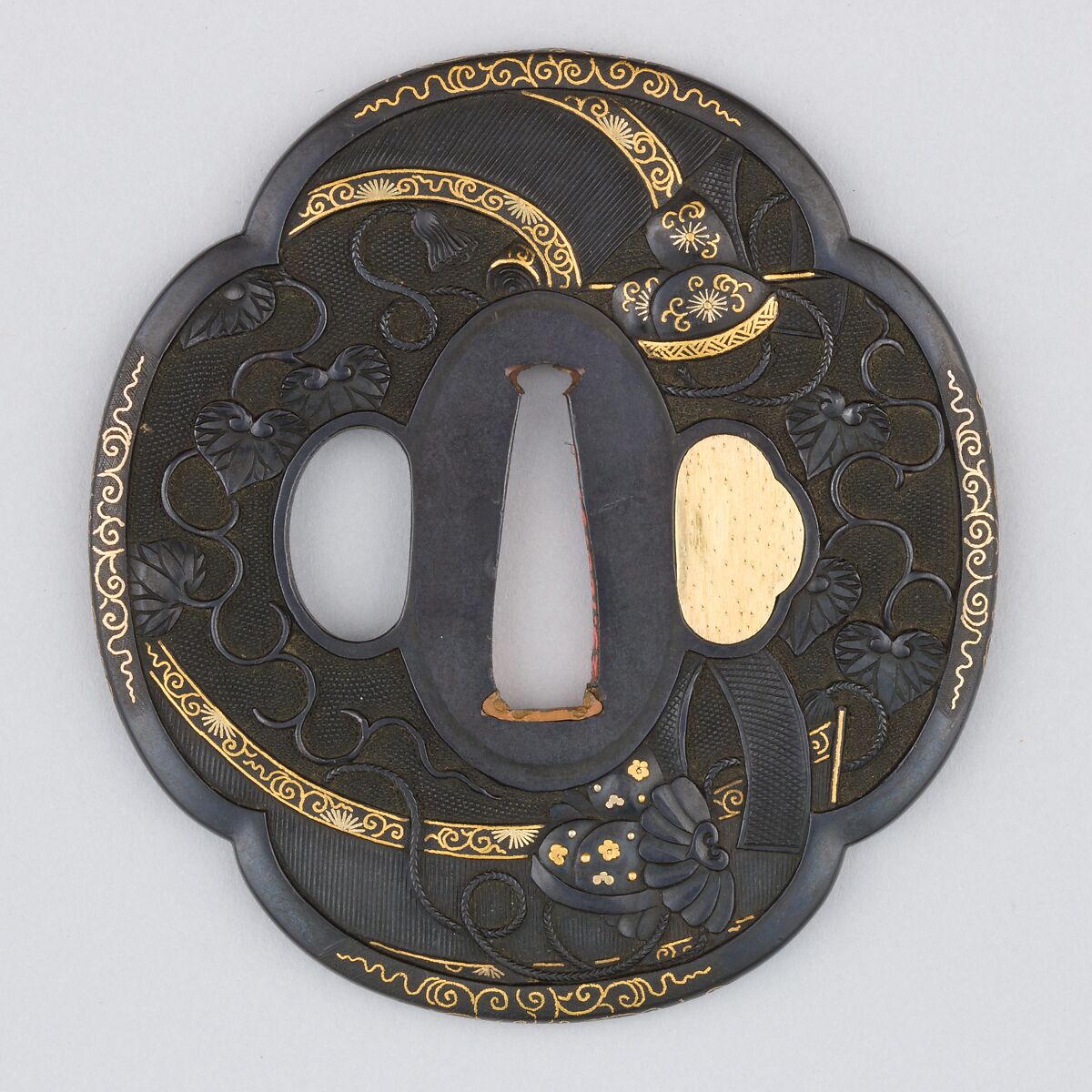 Sword Guard (Tsuba), Copper-gold alloy (shakudō), gold, copper, Japanese