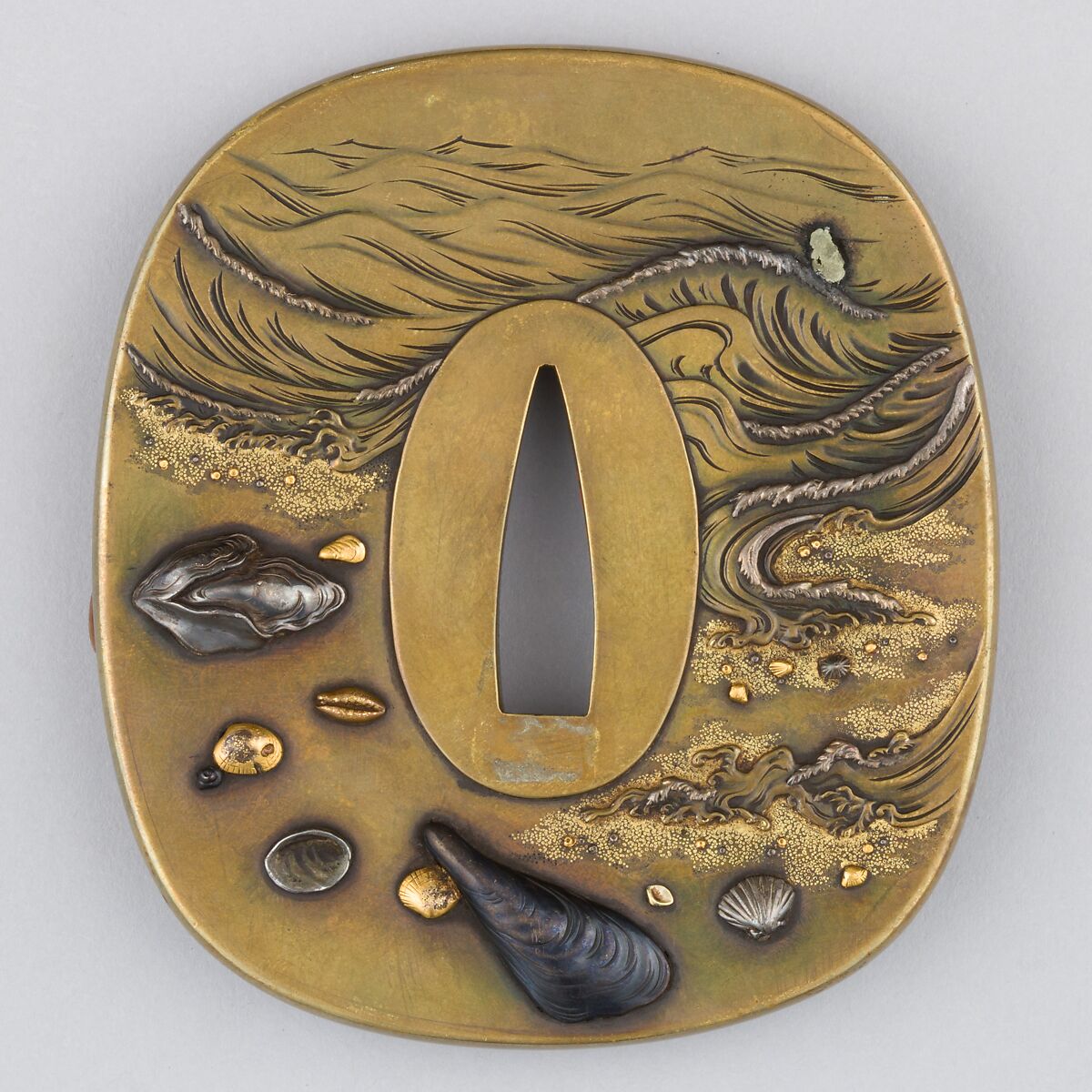 Sword Guard (Tsuba), Copper alloy (sentoku), copper-silver alloy (shibuichi), copper-gold alloy (shakudō), silver, gold, copper, Japanese