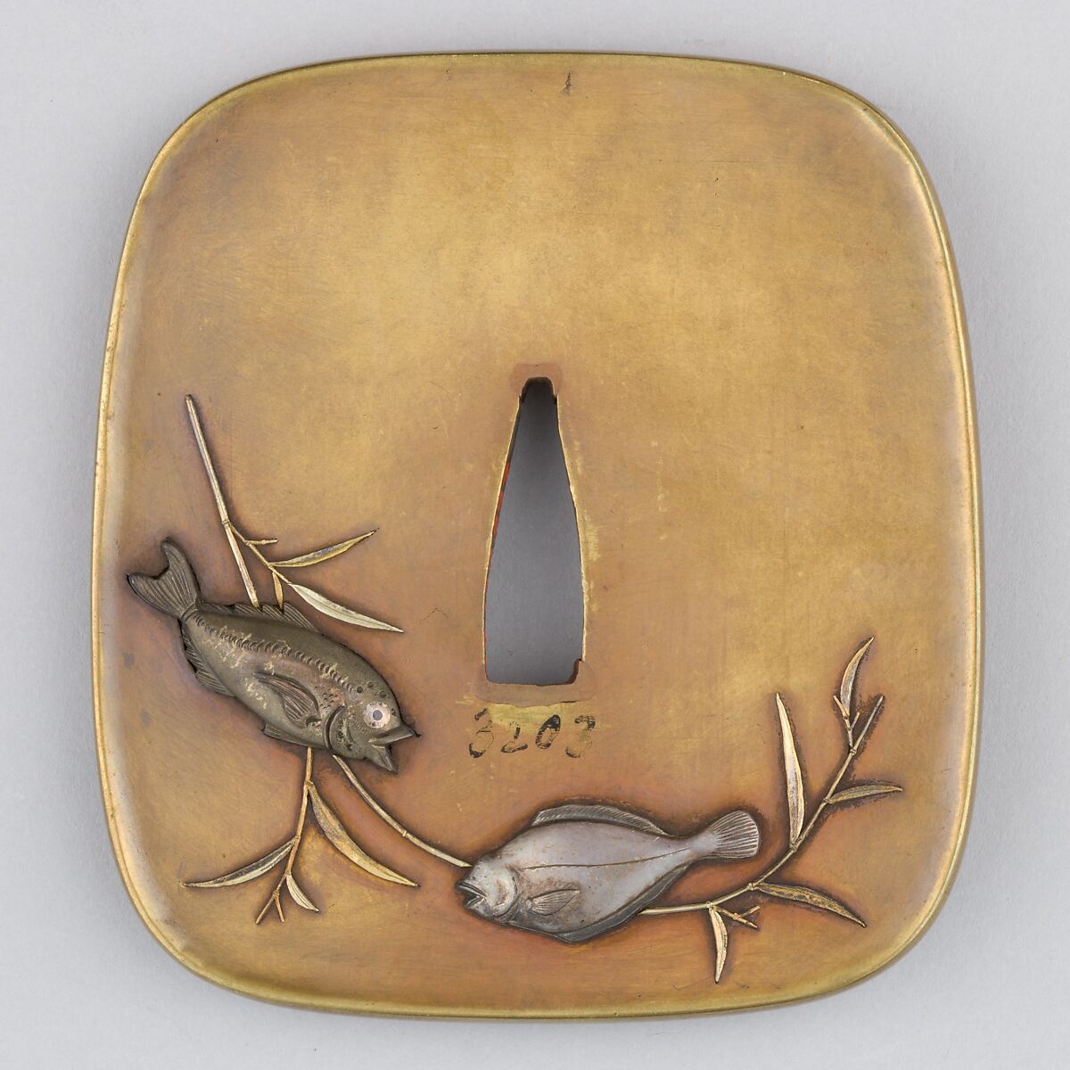 Sword Guard (Tsuba), Copper alloy (sentoku), copper, silver, gold, Japanese