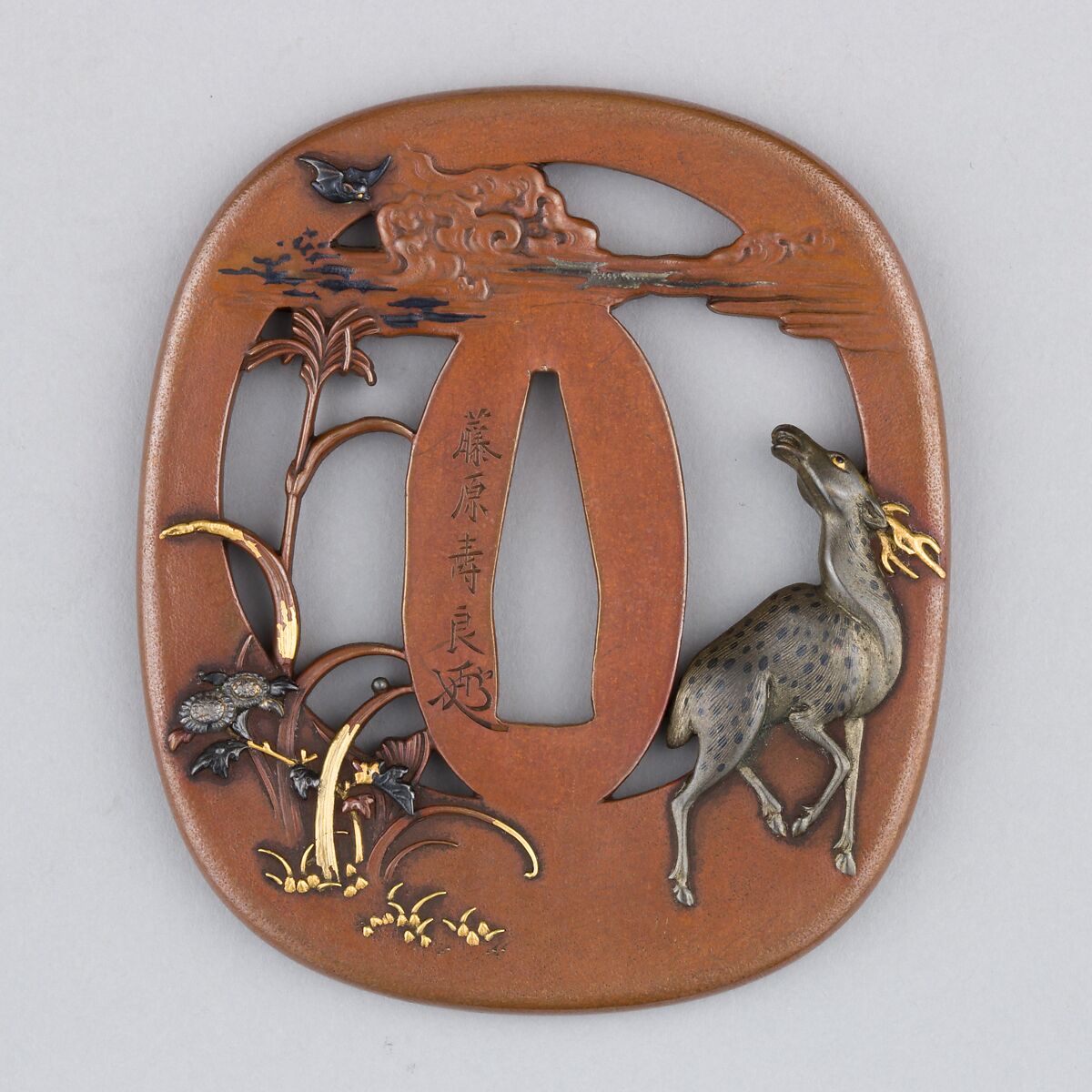 秋草に鹿図鐔 Sword Guard (<i>Tsuba</i>), 紫原壽良画 Murasakibara Toshiyoshi (Japanese, born 1829), Copper, copper-silver alloy (<i>shibuichi</i>), copper-gold alloy (<i>shakudō</i>), gold, silver, Japanese 