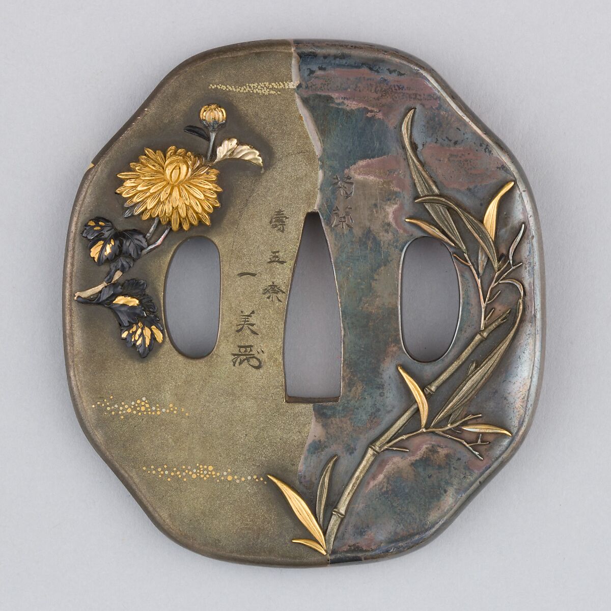 Sword Guard (Tsuba), Copper, copper-gold alloy (shakudō), copper-silver alloy (shibuichi), gold, silver, Japanese 