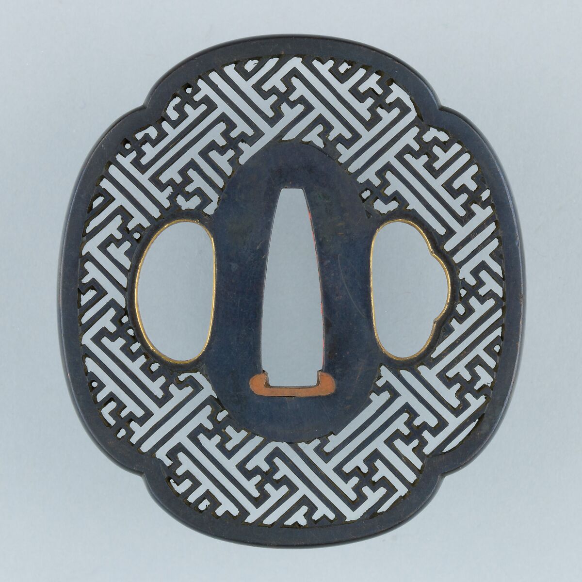 Sword Guard (Tsuba), Copper-gold alloy (shakudō), copper, Japanese