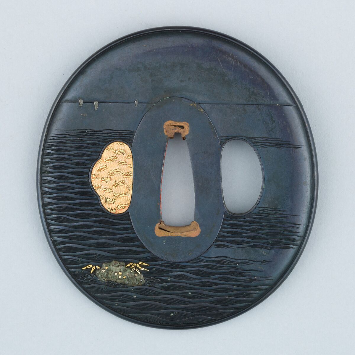 Sword Guard (Tsuba), Copper-gold alloy (shakudō), gold, copper-silver alloy (shibuichi), Japanese