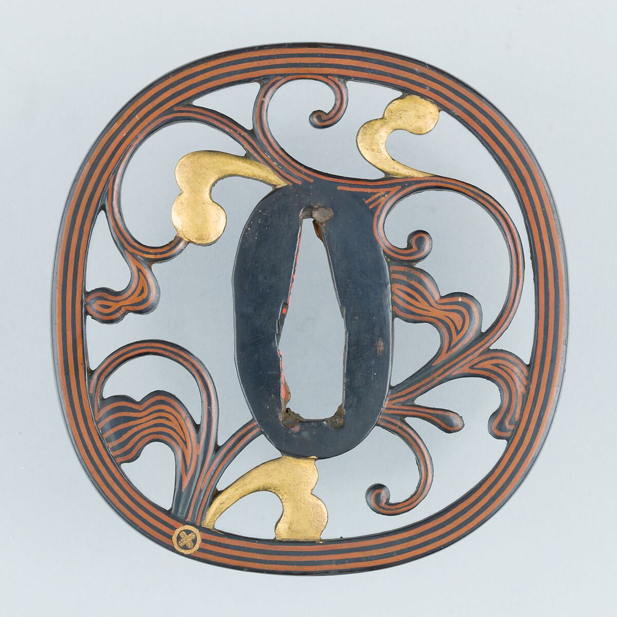 Sword Guard (Tsuba), Copper, copper-gold alloy (shakudō), gold, Japanese