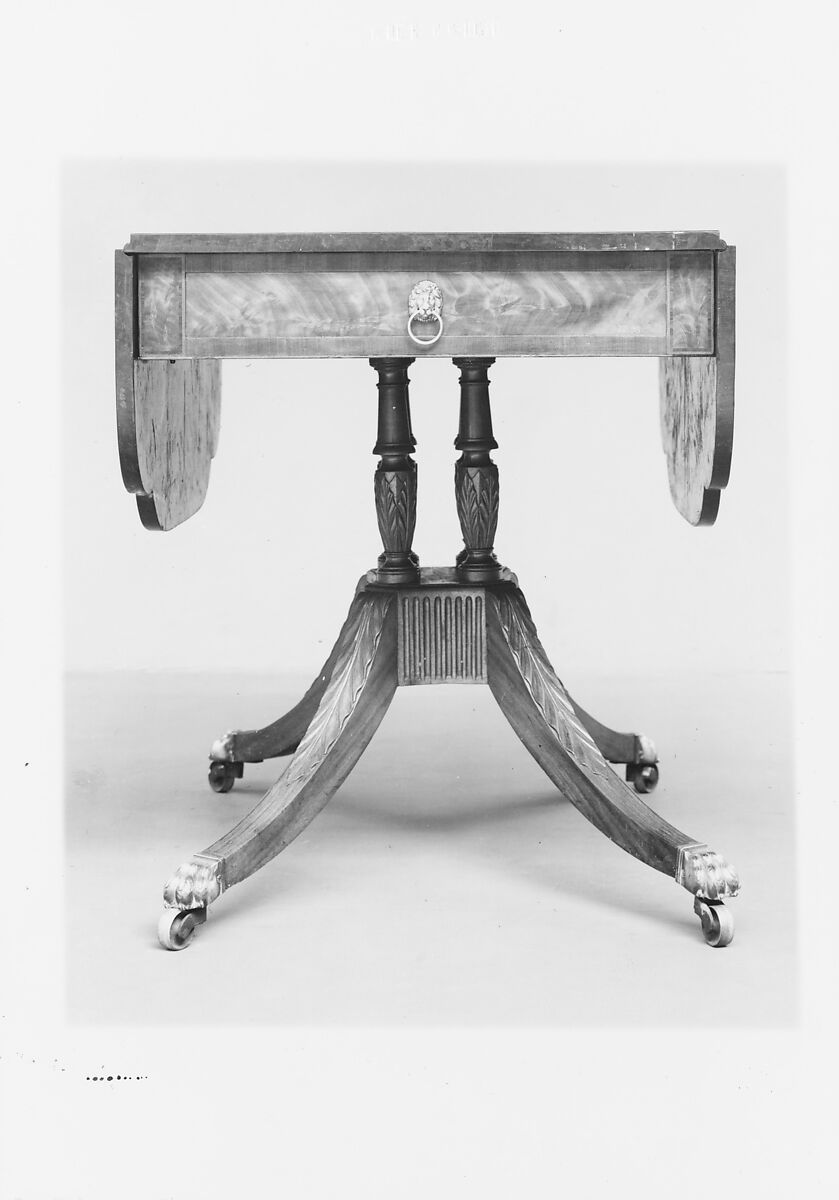 Drop-leaf Pembroke Table, Attributed to the Workshop of Duncan Phyfe (American (born Scotland), near Lock Fannich, Ross-Shire, Scotland 1768/1770–1854 New York), Mahogany, white pine, cherry, American