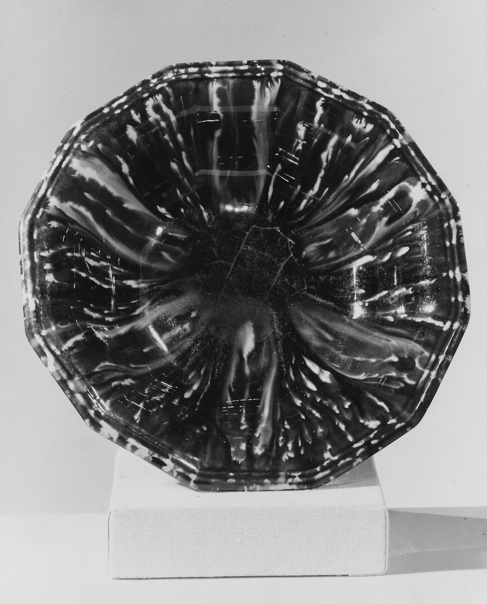 Basin, Lyman, Fenton &amp; Co. (1849–52), Mottled brown earthenware, American