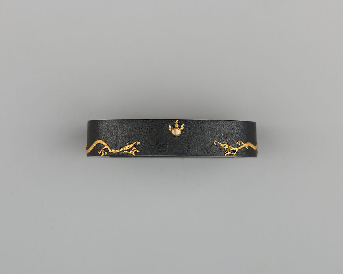 Sword-Hilt Collar (Fuchi), Copper-gold alloy (shakudō), gold, Japanese 