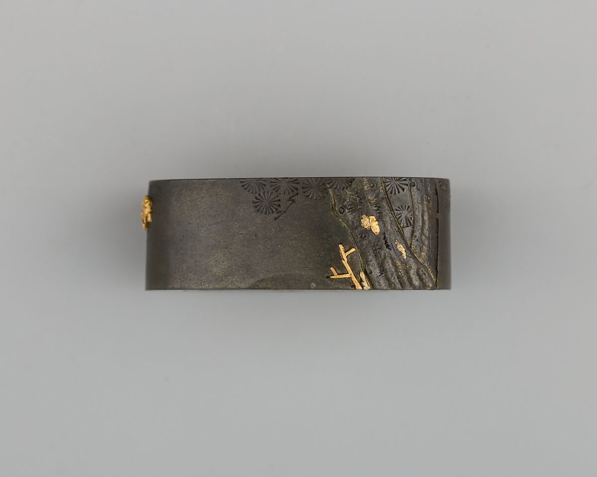 Sword-Hilt Collar (Fuchi), Copper-silver alloy (shibuichi), silver, gold, Japanese 