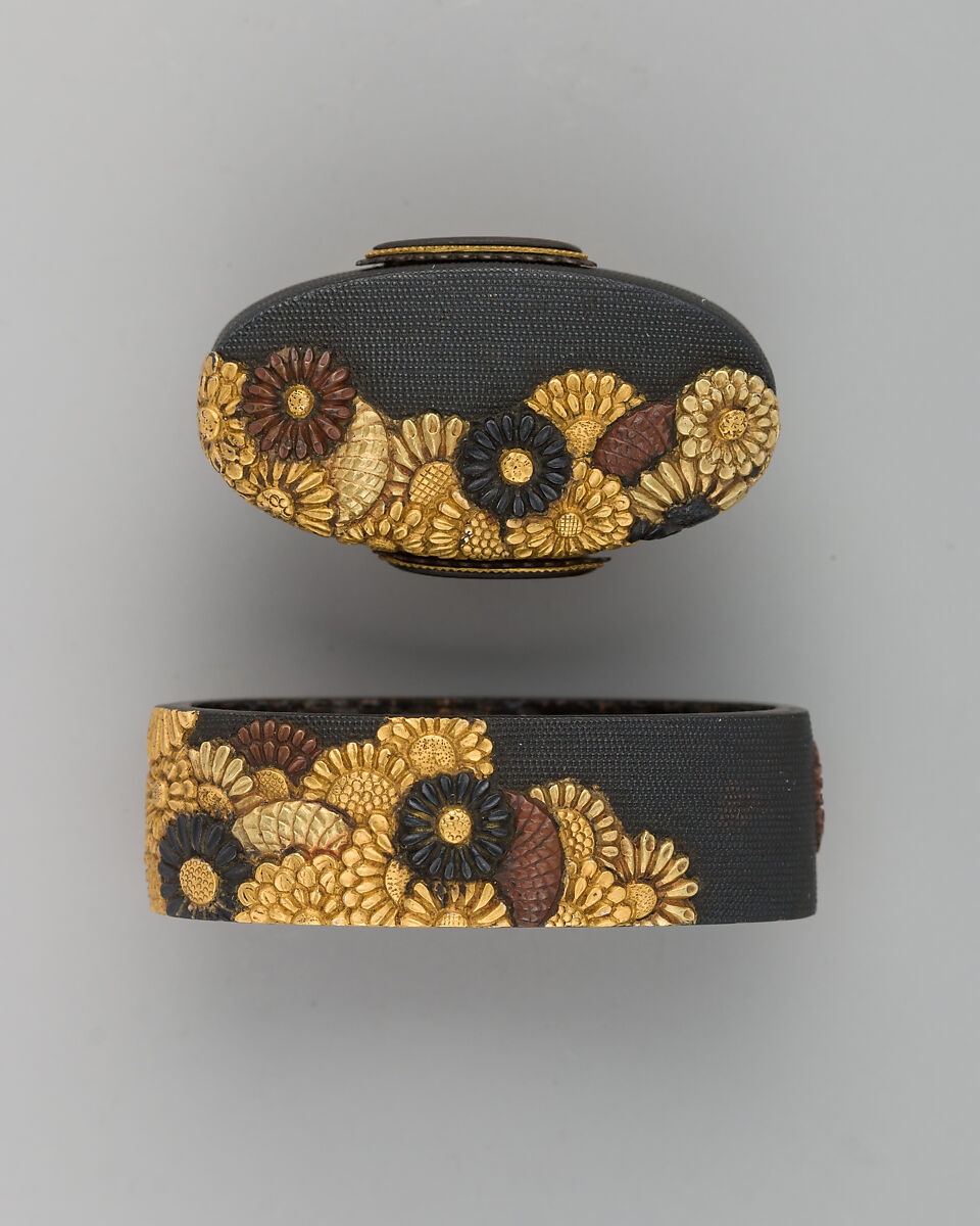 Sword-Hilt Collar and Pommel (Fuchigashira), Copper-gold alloy (shakudō), copper, gold, Japanese 