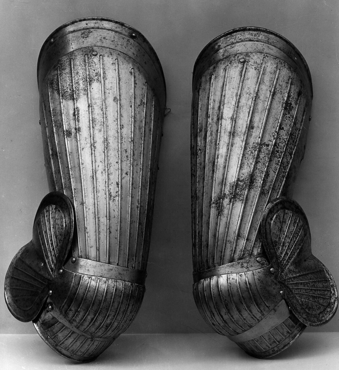 Pair of Thigh Defenses (Cuisses) with knee defenses (Poleyns), Steel, German, Nuremberg 