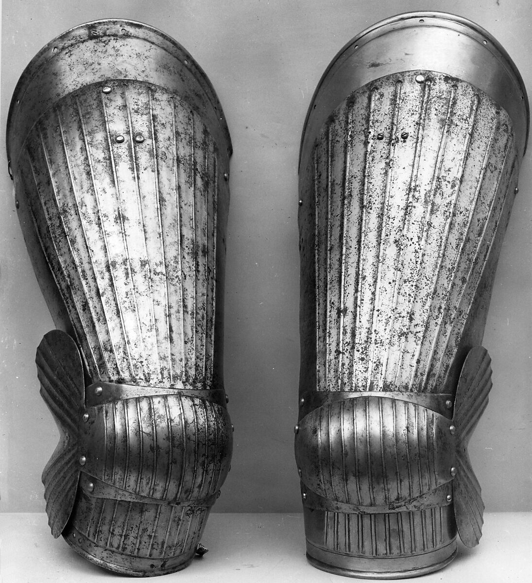 Pair of Thigh and Knee Defenses, Steel, German 