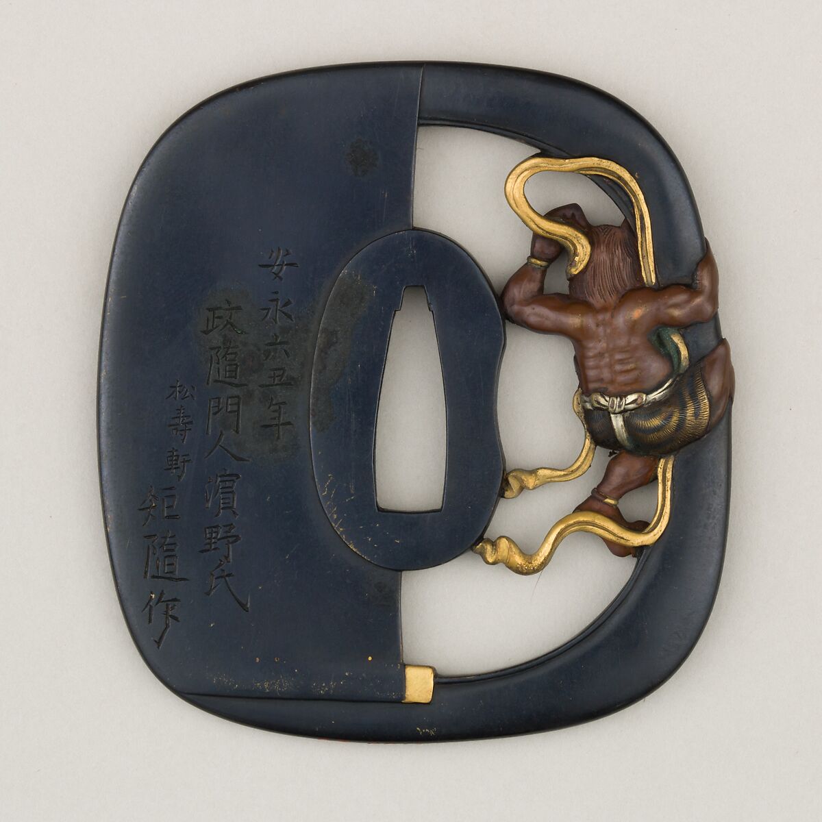 Sword Guard (<i>Tsuba</i>), Copper-gold alloy (shakudō), copper, gold, silver, Japanese
