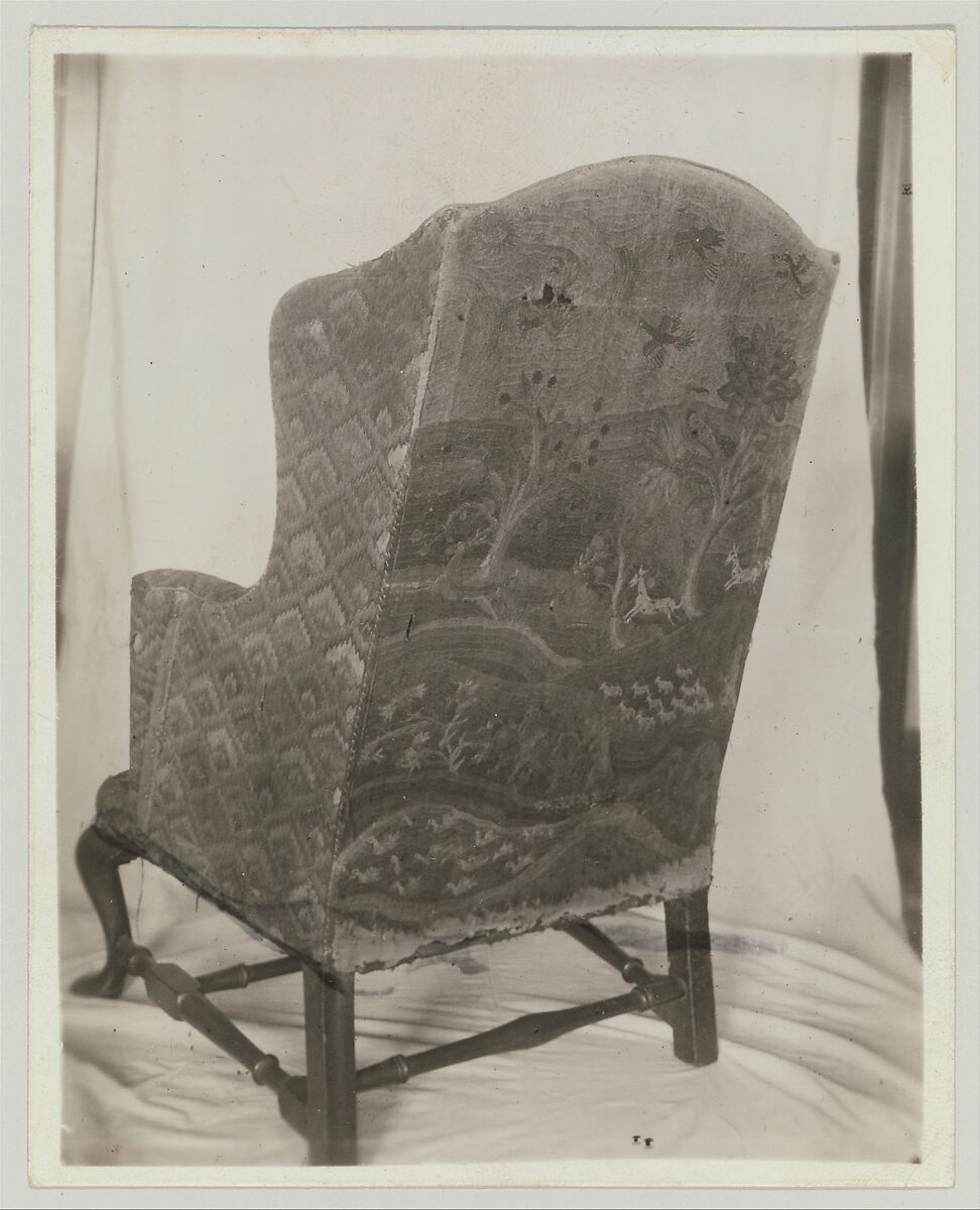 Easy Chair, Upholstered by Caleb Gardner Jr. (American, 1729–1801), Walnut, maple; wool on linen ground (front panel), wool and silk on linen ground (back panel), silk and cotton tape, silk and wool tape, American