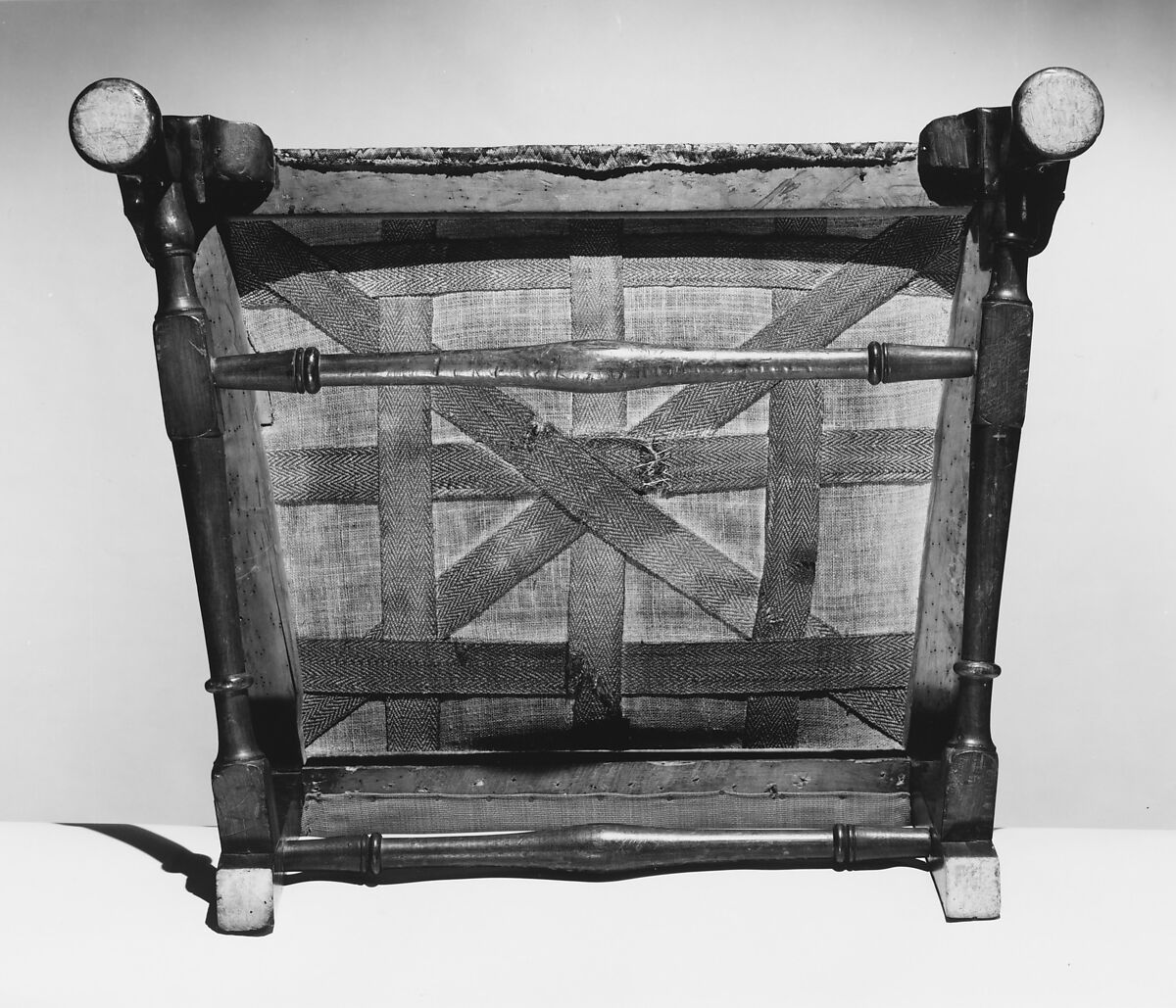 Easy Chair, Upholstered by Caleb Gardner Jr. (American, 1729–1801), Walnut, maple; wool on linen ground (front panel), wool and silk on linen ground (back panel), silk and cotton tape, silk and wool tape, American