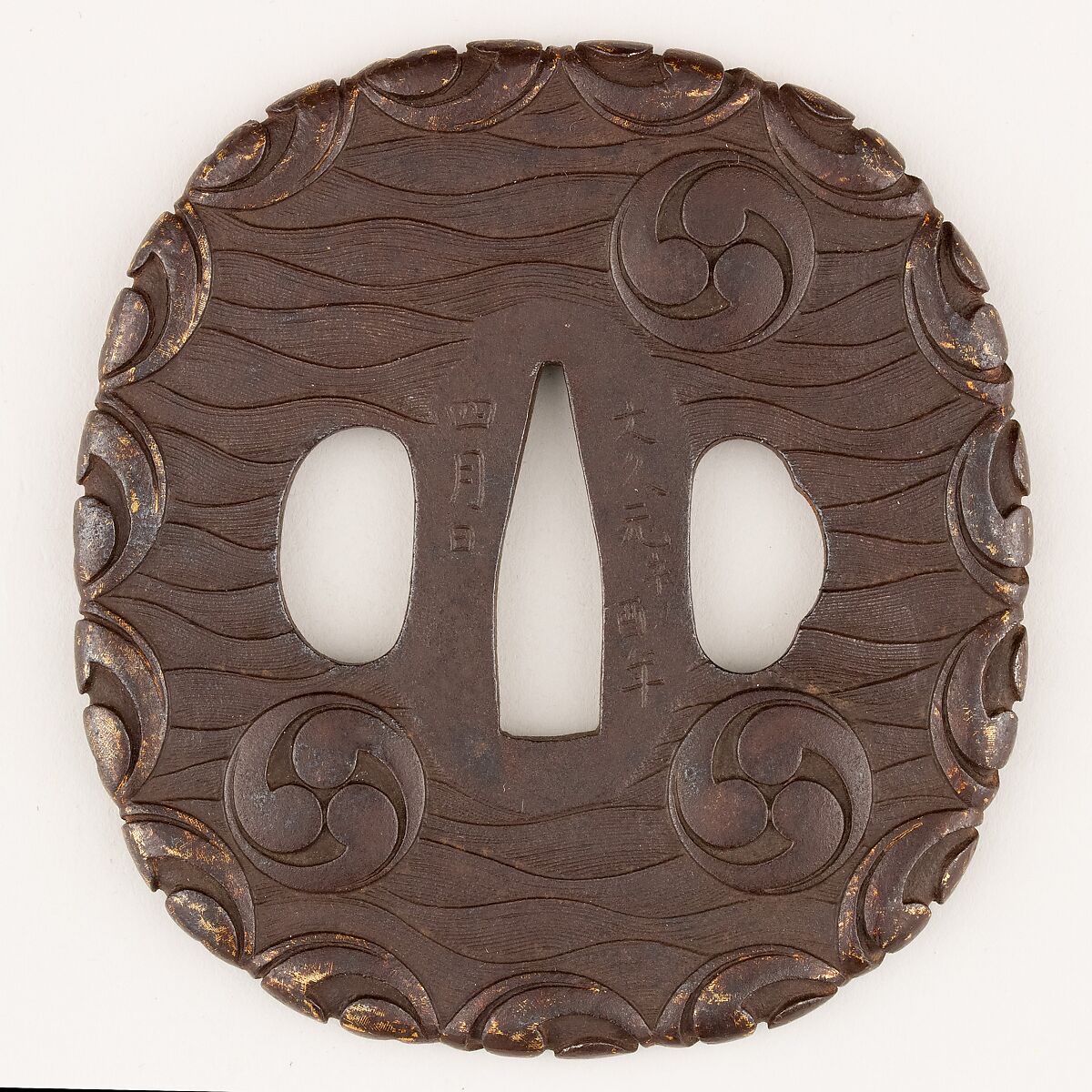 Sword Guard (<i>Tsuba</i>), Iron, gilding, Japanese 