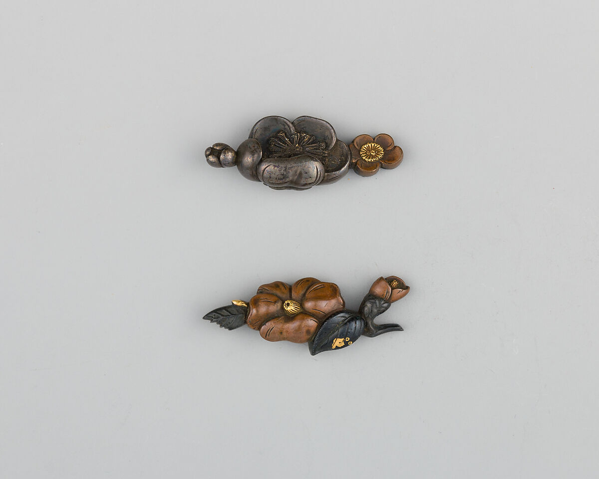 Pair of Sword-Grip Ornaments (Menuki), Silver, copper, gold, copper-gold alloy (shakudō), Japanese 