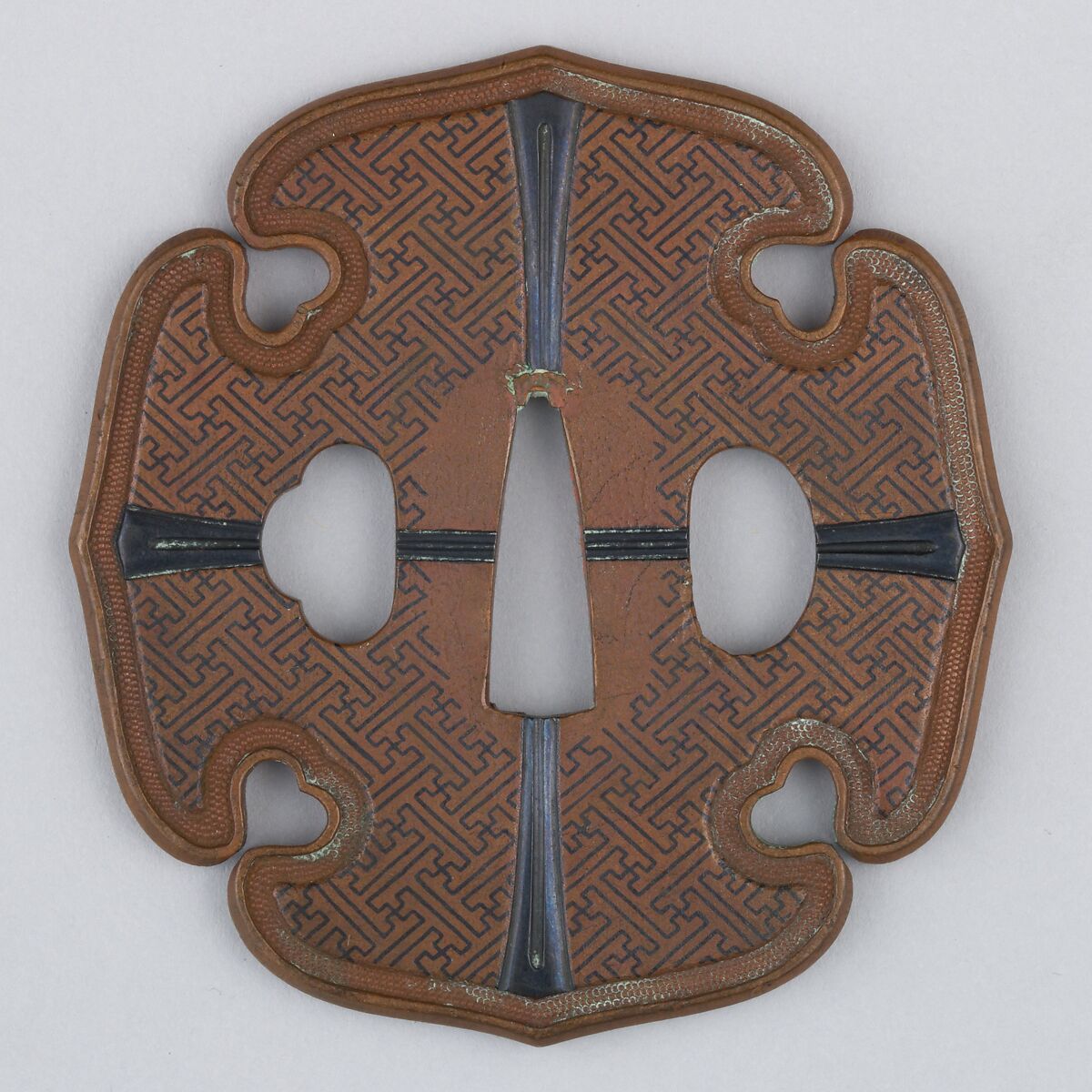 Sword Guard (Tsuba), Copper, copper-gold alloy (shakudō), Japanese 