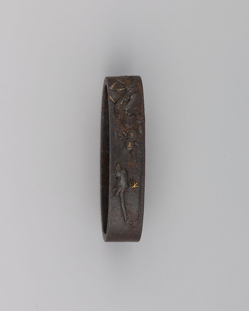 Sword-Hilt Collar (Fuchi), Iron, gold, copper-silver alloy (shibuichi), Japanese 