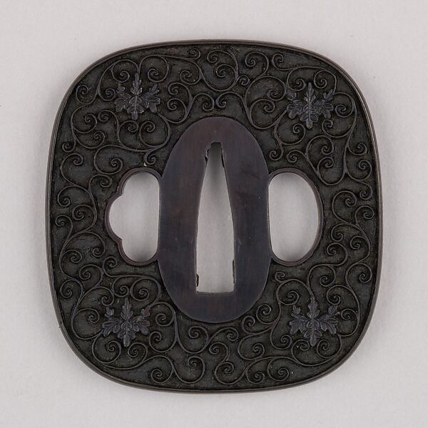 Sword Guard (Tsuba), Copper-gold alloy (shakudō), copper, Japanese