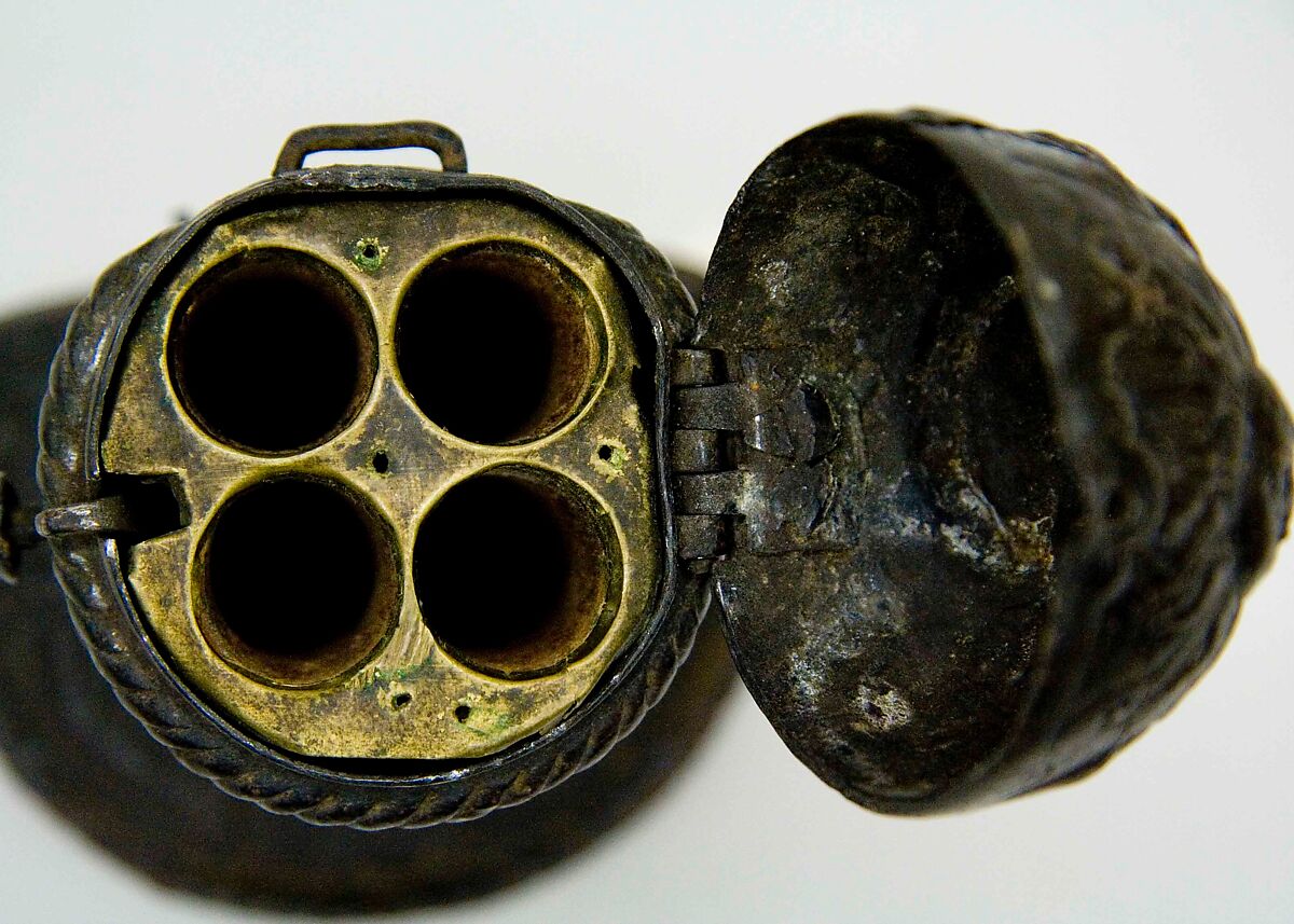 Cartridge Box, Iron, wood, copper alloy, German, Brunswick