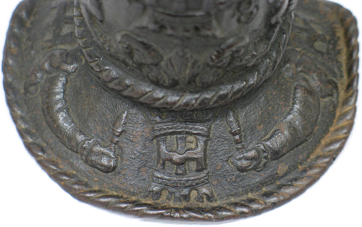 Cartridge Box, Iron, wood, copper alloy, German, Brunswick