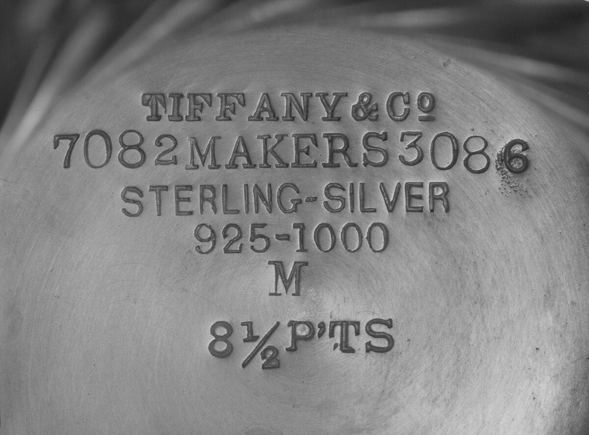 Pitcher, Tiffany &amp; Co. (1837–present), Silver, American