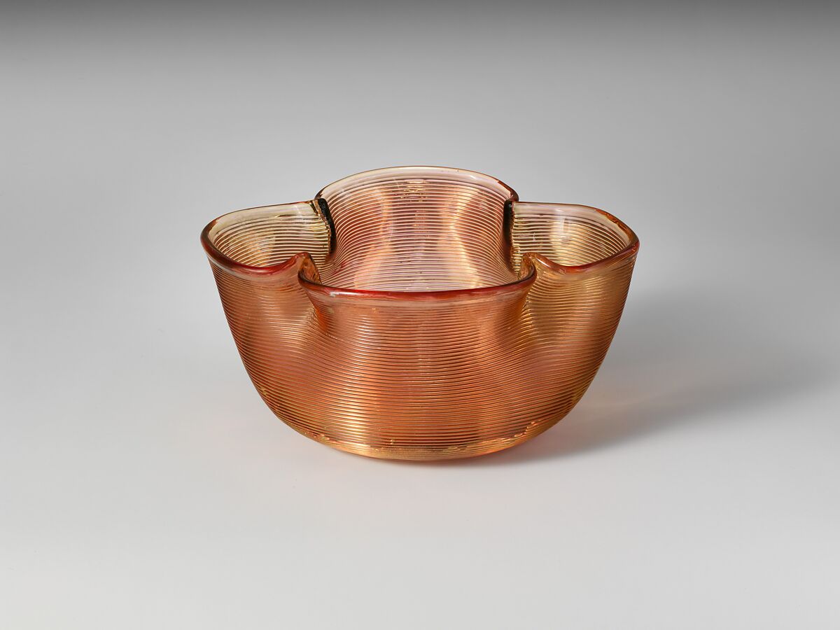 Finger Bowl, Possibly Boston &amp; Sandwich Glass Company (American, 1825–1888, Sandwich, Massachusetts), Blown amber glass with applied threaded decoration, American 