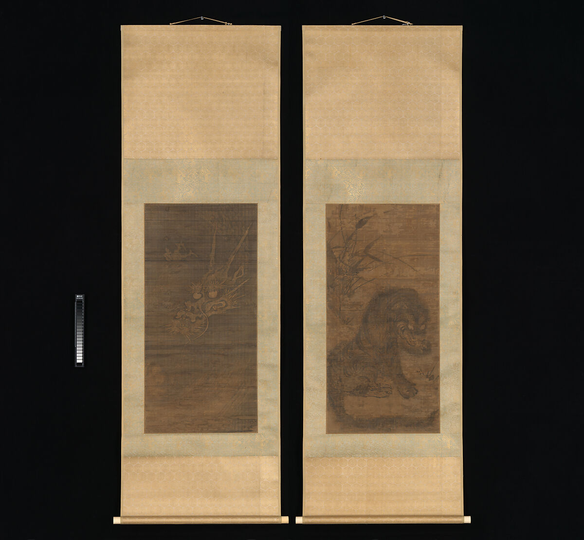 Tiger, Unidentified  , 14th century, Hanging scroll; ink on silk, China