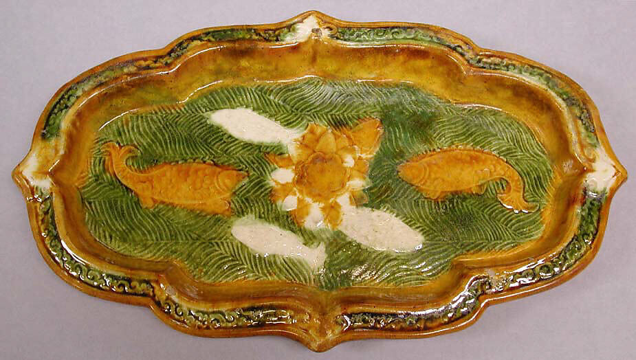 Oblong dish with foliate rim, Earthenware with three-color (sancai) glaze, China 
