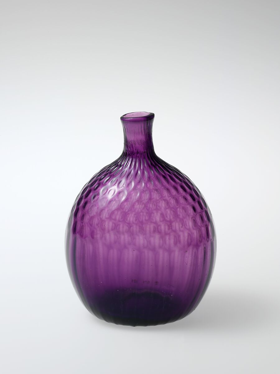 Pocket bottle, Attributed to American Flint Glass Manufactory (1764–1774), Blown pattern-molded glass, American 