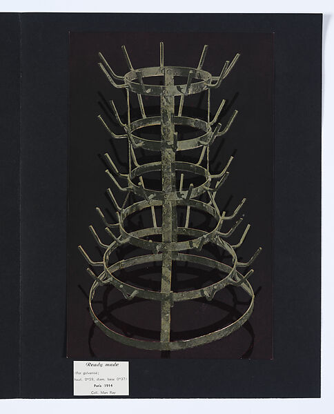 Boîte-en-valise (De ou par Marcel Duchamp ou Rrose Sélavy), Marcel Duchamp (American (born France), Blanville 1887–1968 Neuilly-sur-Seine), Sixty-eight miniature replicas and reproductions of works by Duchamp in a cloth-covered cardboard box