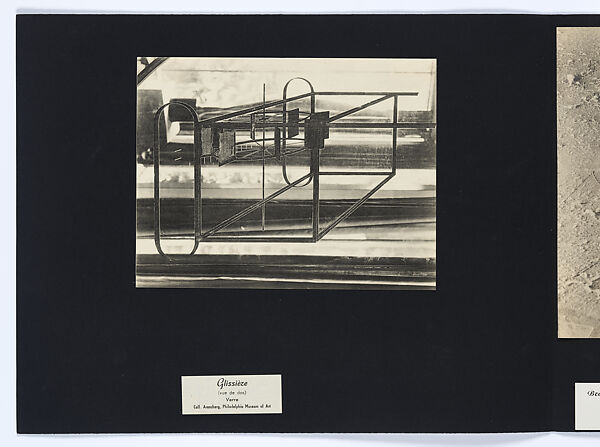 Boîte-en-valise (De ou par Marcel Duchamp ou Rrose Sélavy), Marcel Duchamp (American (born France), Blanville 1887–1968 Neuilly-sur-Seine), Sixty-eight miniature replicas and reproductions of works by Duchamp in a cloth-covered cardboard box