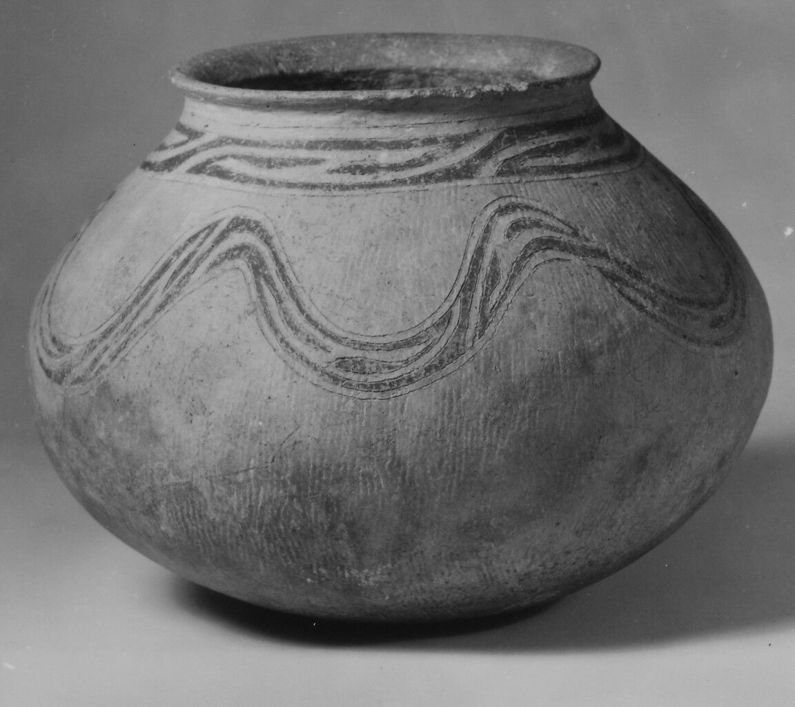 Bowl, Earthenware with buff slip and red oxide decoration, Thailand 