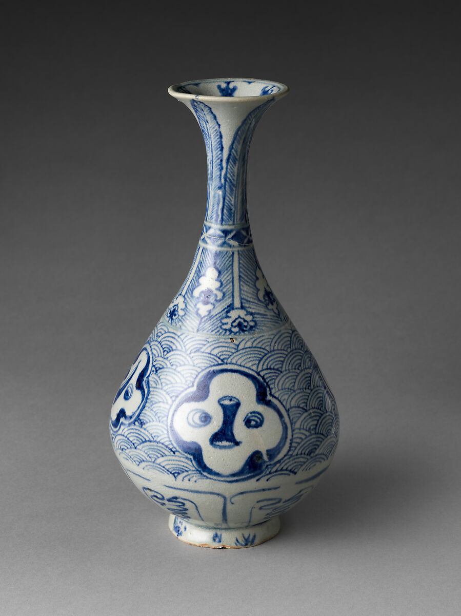 Bottle with Waves and Auspicious Emblems, Stoneware painted with cobalt blue under transparent glaze, Vietnam 