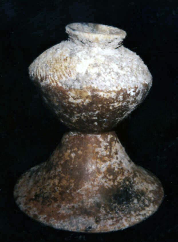 Small Vessel with Globular Body, Earthenware with red slip, Thailand 