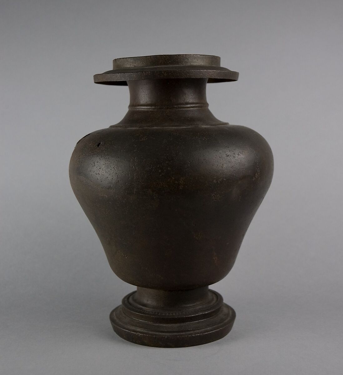 Vase, Bronze, Indonesia (Java) 