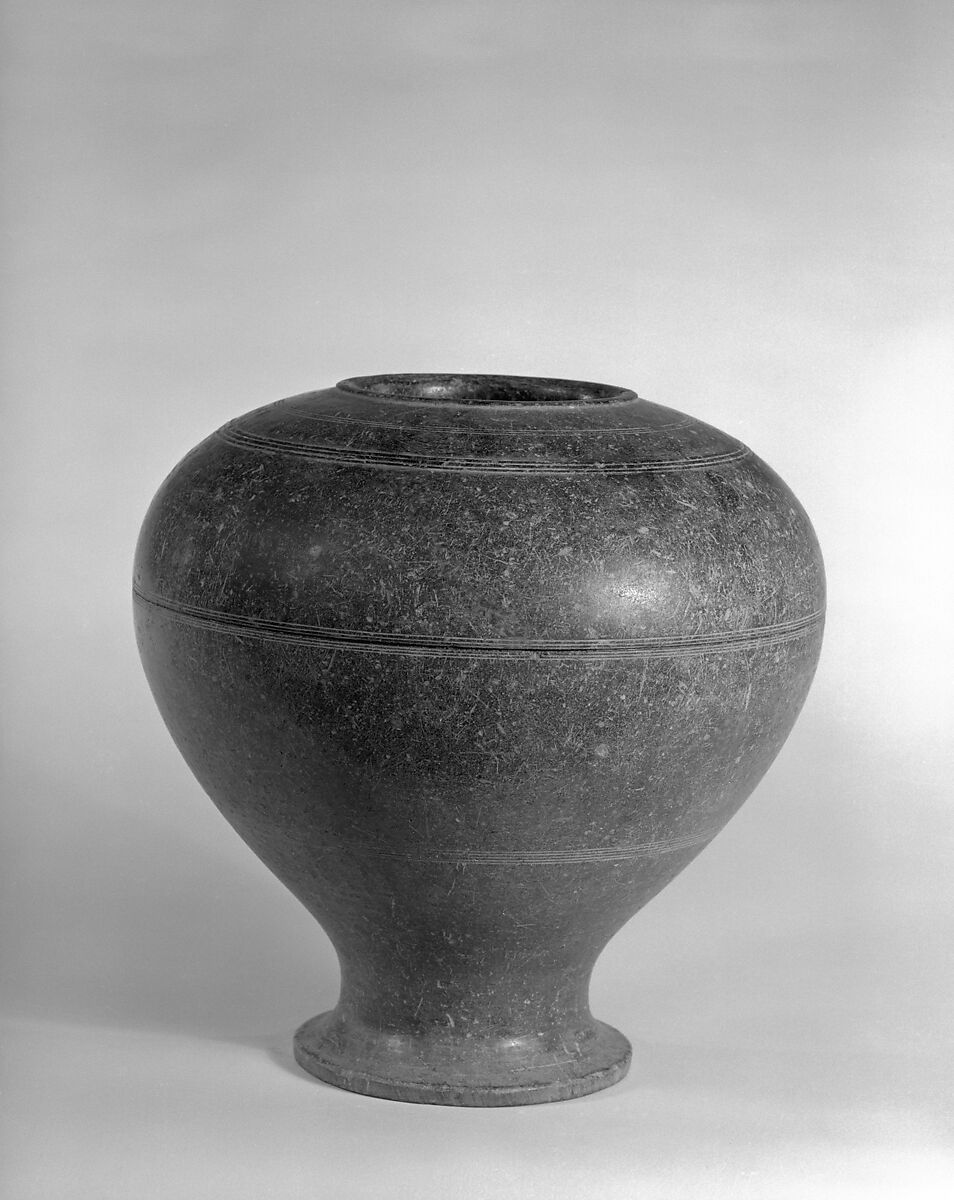 Reliquary, Schist with gold, silver, and rock-crystal objects, Pakistan (ancient region of Gandhara) 