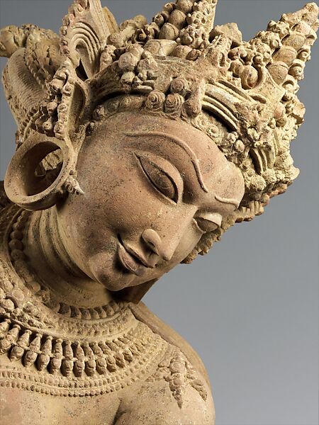 Celestial dancer (Devata), Sandstone, Central India, Madhya Pradesh