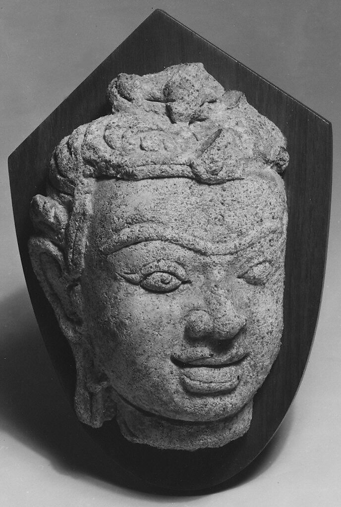 Head of a Bodhisattva, Stucco, Thailand 