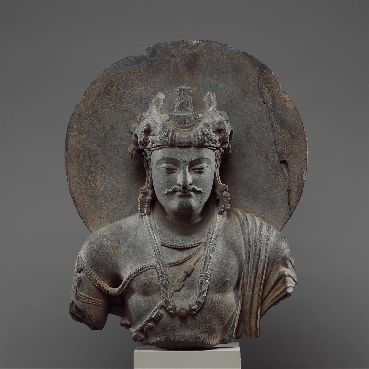 Bust of a Bodhisattva Shakyamuni, Schist, Pakistan (ancient region of Gandhara) 